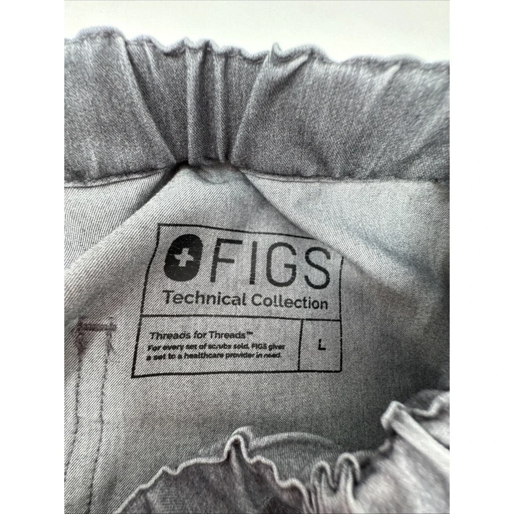 Figs men scrub